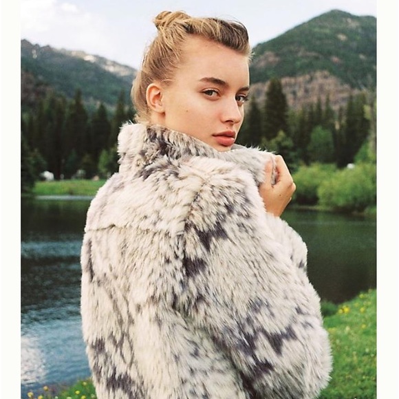 Jacket - Picture 2 of 5